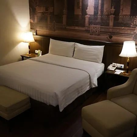 Varna Culture Hotel Soerabaia-2
