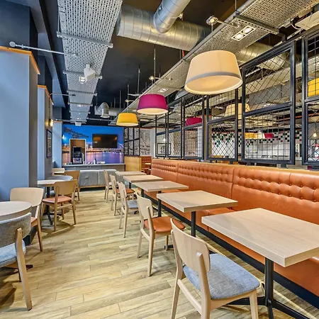 Ibis Styles Glasgow Centre George Square-3