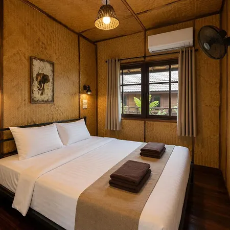 Shanti Lodge Bangkok-2