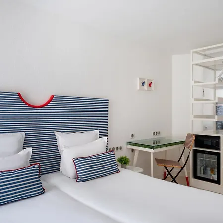 Hotel 34B - Astotel-3
