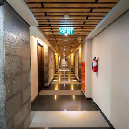Bedrock Hotel Kuta-2