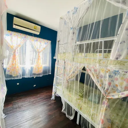 Honey Place Guesthouse-2