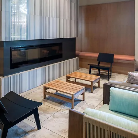 Hyatt House At Anaheim Resort/Convention Center-2
