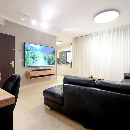 Central Park Residence-3