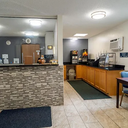 Coratel Inn & Suites By Jasper Hastings-3