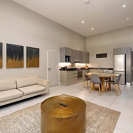 Mint Hotel Sandhurst-3