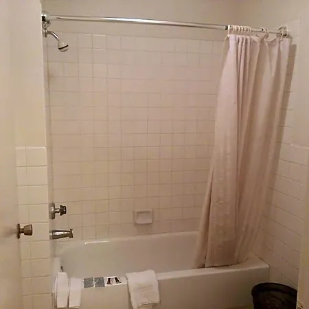 Evergreen Inn-3