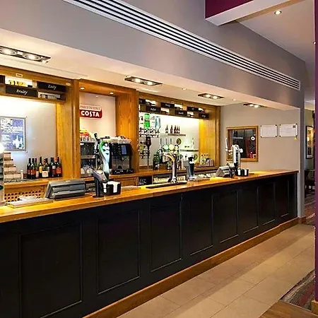 Premier Inn London City-3
