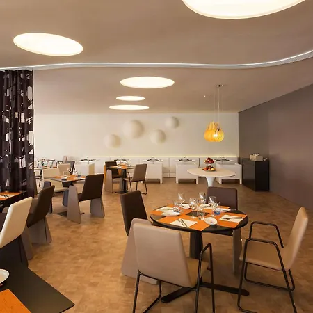 Novotel Setubal-3