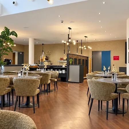 Hotel Magdeburg City Center By Leonardo Hotels-2