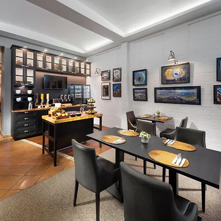 Mamaison Residence Izabella Budapest-2
