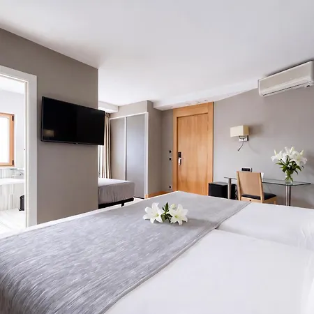 Hotel Plaza-2
