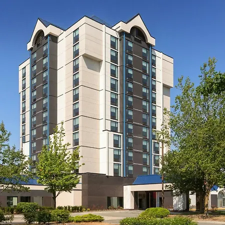 Red Roof Inn Plus+ Vancouver Airport-2
