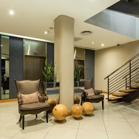Holiday Inn Express Cape Town City Centre By Ihg-3