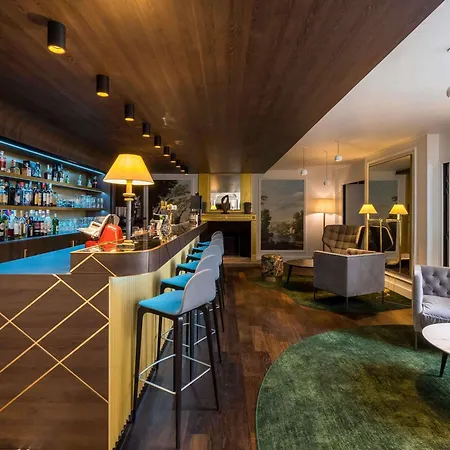 Aigle Noir Hotel Fontainebleau - Mgallery Collection-2