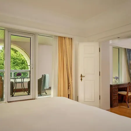 Powerscourt Hotel, Autograph Collection-2