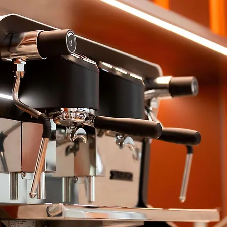 Ibis Styles Sydney Central-2