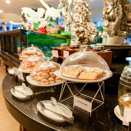 Prime Plaza Suites Sanur - Bali-3