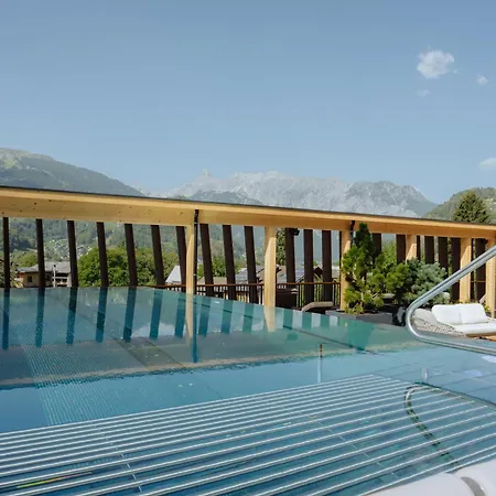 Aktiv&Spa Hotel Alpenrose-3