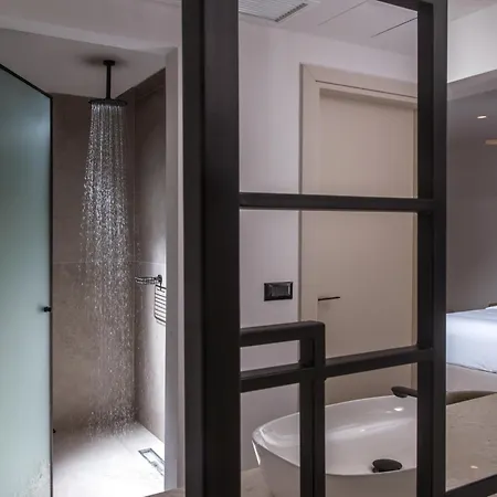 Noble Hotel & Suites - Adults Only-2