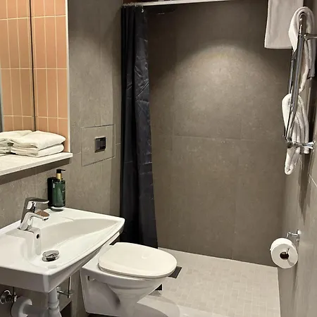 Sky Hotel Malmoe City-2