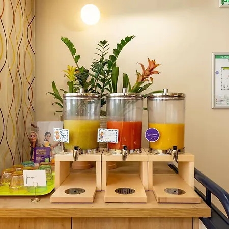 Ibis Styles Marseille Centre Prado Place Castellane-2