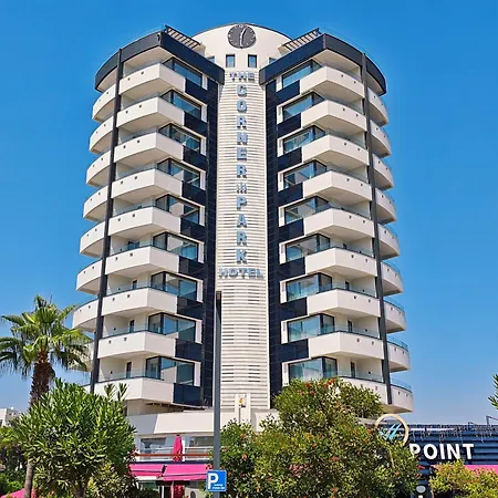 The Corner Park Hotel-2