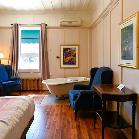 Hôtel-Auberge la Grande Maison et Spa-2