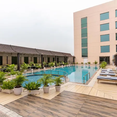 Radisson Blu Kaushambi Delhi Ncr-2