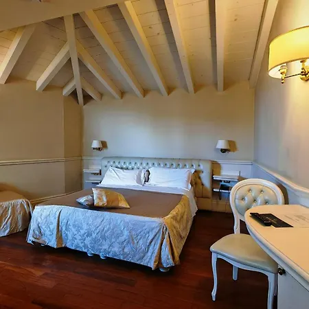 SANTA CHIARA SUITE HOTEL&SPA - Lecce-3