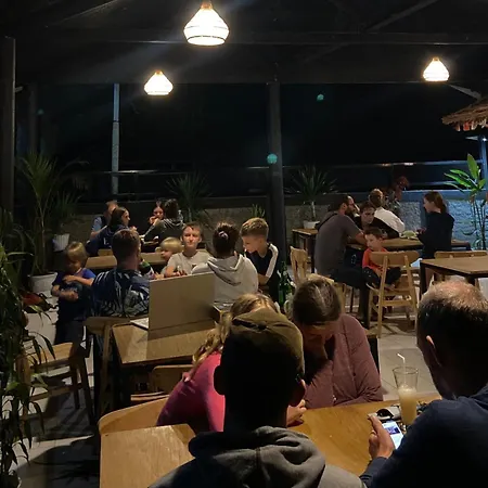 Pondok Tetebatu Cottages And Cafe-3