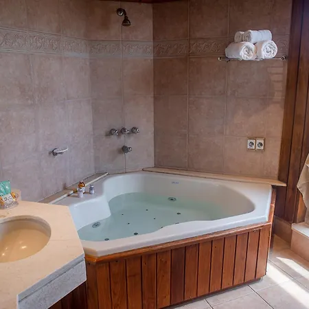Hosteria Tequendama Classic & Resort-3