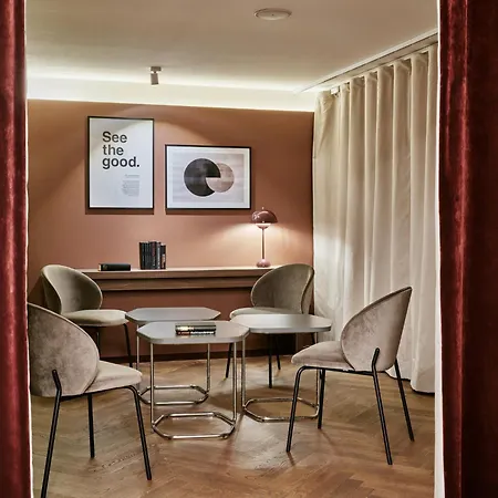 Crowne Plaza Vienna By Ihg-2