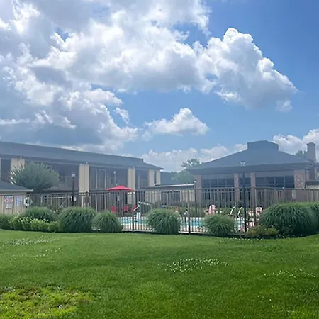 Baymont By Wyndham Easton-3
