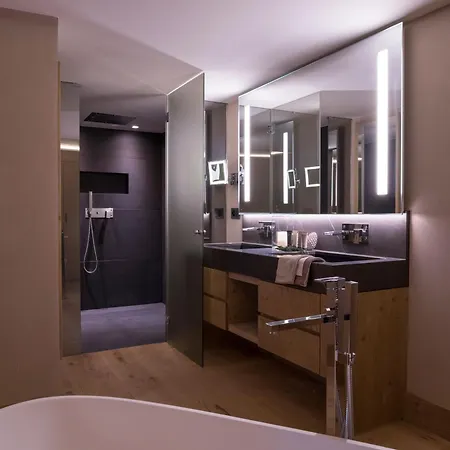 Hotel De Rougemont & Spa-3