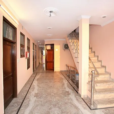 O Hotel Vansh Palace-3