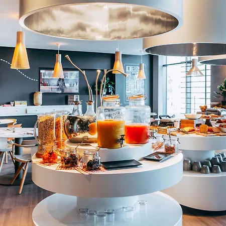 Novotel Paris Coeur d'Orly Airport-3