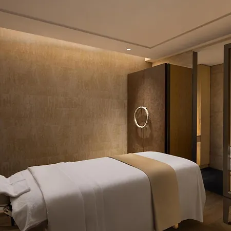 The Den Bengaluru, Lxr Hotels & Resorts-3