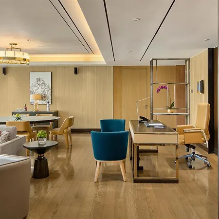 Hilton Manila Newport World Resorts-3