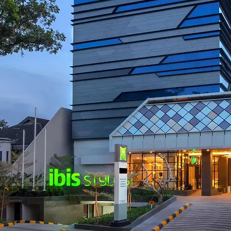 Ibis Styles Medan Pattimura-3