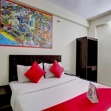 Hotel O Varcity Plaza-3