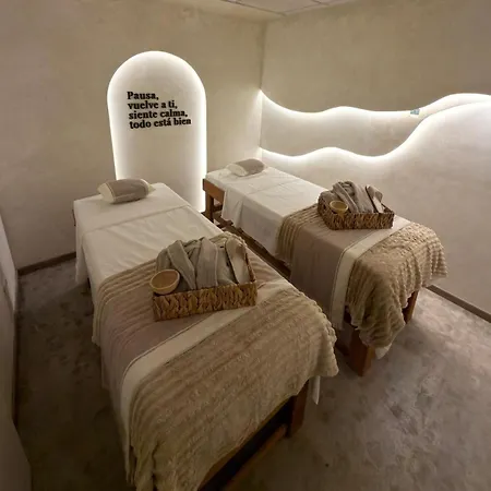Hotel Capital Bellet-3