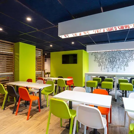 Ibis Budget Paris Clichy Mairie-3