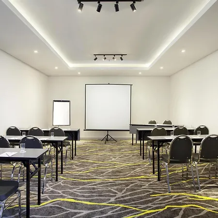 Ibis Budget Surabaya Diponegoro-2