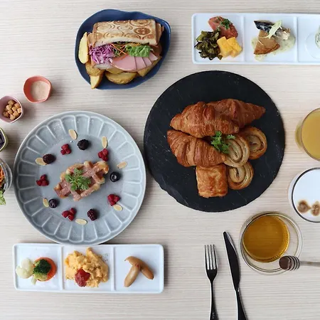 Ibis Styles Tokyo Bay-3