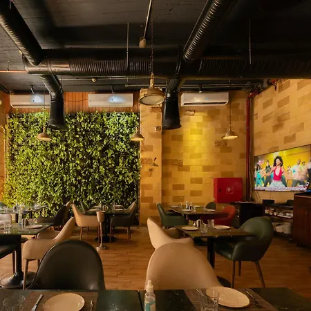 1920S Boutique Hotel And Restaurants-3