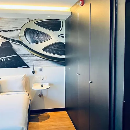 Ibis Styles Montevideo Biarritz-3