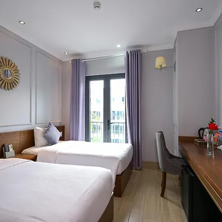 The Confetti Hotel Ha Long-2