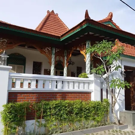 Rumah Jawa Guest House-3