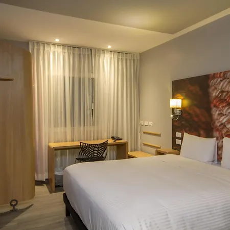 Ibis Quito-2